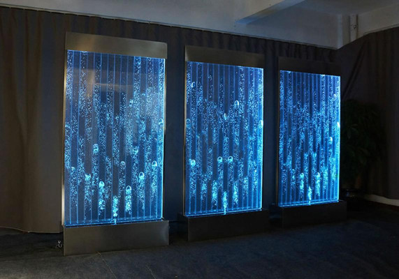 Panneau mural avec des bulles d'eau LED nouvelle paroi d'eau de designer illuminée