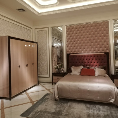 Lit 2x Table de chevet 3 pcs. Ensemble de chambre à coucher Design Moderne de Luxe