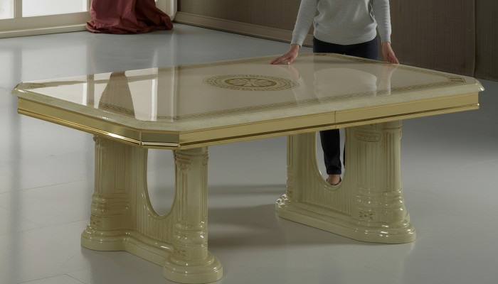 Table basse de créateur classique ou de luxe Canapé Table de salon Tables d'appoint en bois