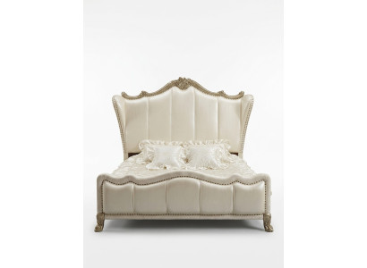 Style de lit classique Baroque Rococo Chesterfield en cuir double pour hôtel ancien