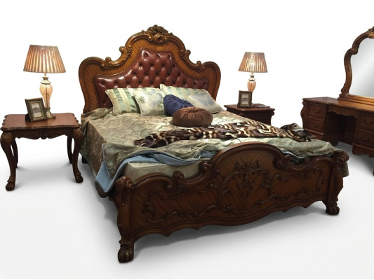 Style de lit classique Baroque Rococo Chesterfield double en cuir pour hôtel