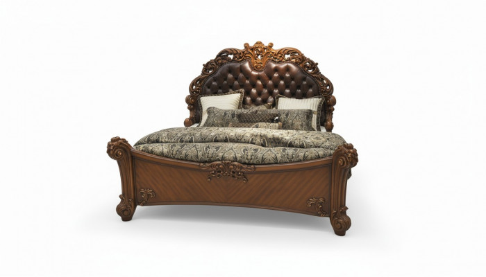 Style de lit classique Baroque Rococo Chesterfield double en cuir de style hôtel ancien