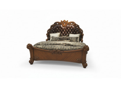 Style de lit classique Baroque Rococo Chesterfield double en cuir de style hôtel ancien