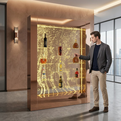 Mur d'eau avec étagère de bar, colonne d'eau, comptoir étagères éclairé par un designer