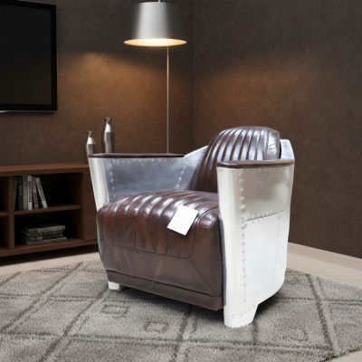 Conception de chaise en cuir véritable de style vintage, chaise design fauteuil en cuir d'aviateur en chrome.