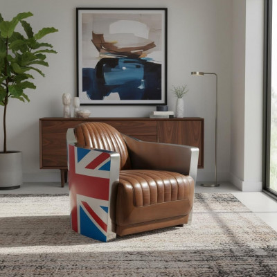 Le fauteuil club rétro aviateur Union Jack en cuir marron vintage.