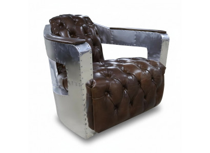 Beau fauteuil club d'aviation Chesterfield vintage à une oreille.