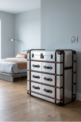 Commode en aluminium Valise vintage Buffet Aviateur Meubles de designer Aviateur