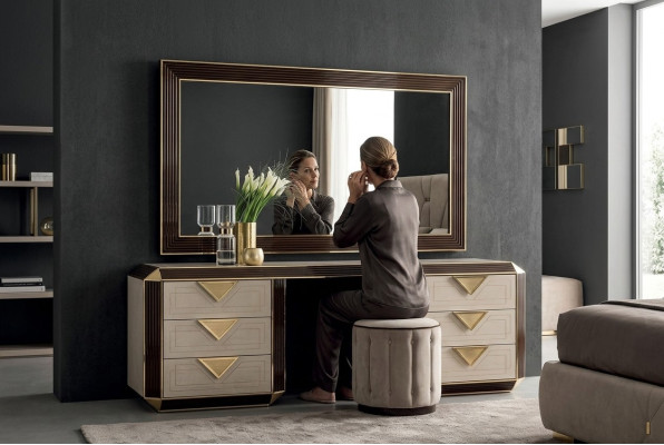 Miroir mural design Miroir moderne 110x190 Meubles Cadre en bois arredoclassic nouveau