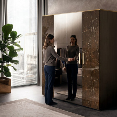 Armoire de vêtements de luxe Armoires de vêtements Armoires de designer Mobilier laqué de haute qualité Bois de vie Nouveau