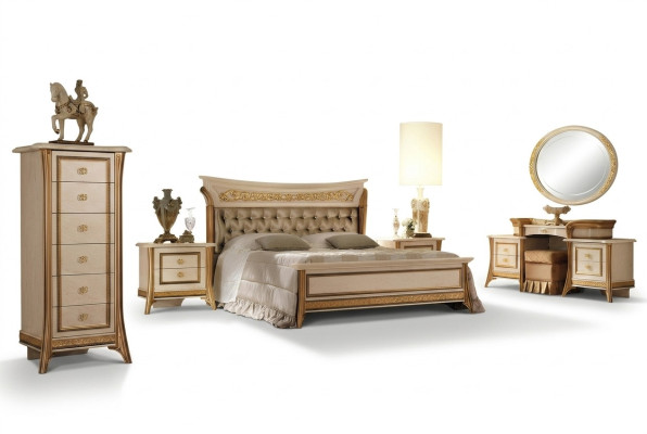 Lit en bois de designer classique Chambre à coucher Élégant Mobilier Rembourré Lits doubles nouveaux