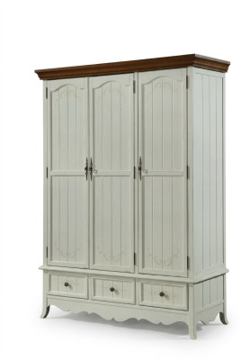 Armoire en bois de style classique pour chambre de maison de campagne - Meubles en bois.