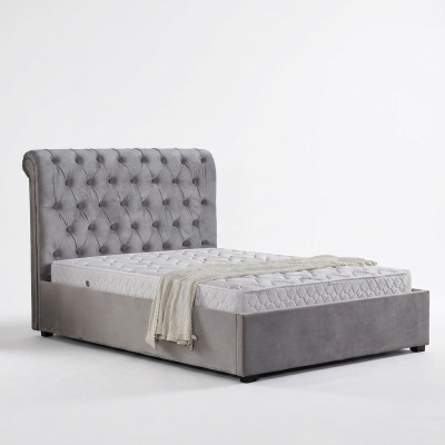 Chambre lit royal gris rembourrage lits chesterfield design textile