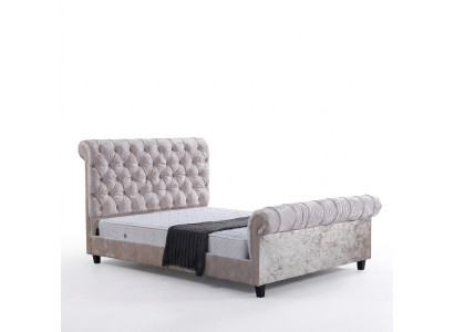 Lit double design Chesterfield beige moderne, meuble de luxe