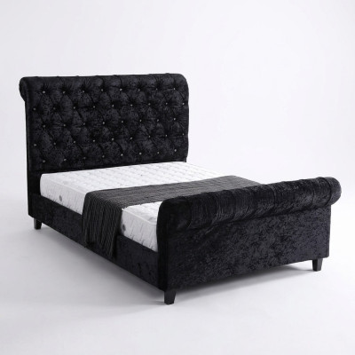 Lit Chesterfield noir, élégant lit de chambre à coucher