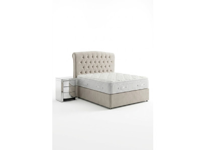Grand lit double Chesterfield beige de luxe lits modernes