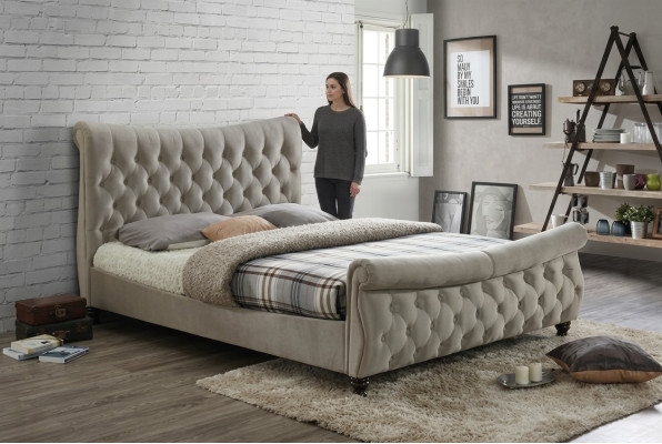 Chesterfield Tissu Revêtement Lit Lits Designer Beige Chambre Double Hôtel