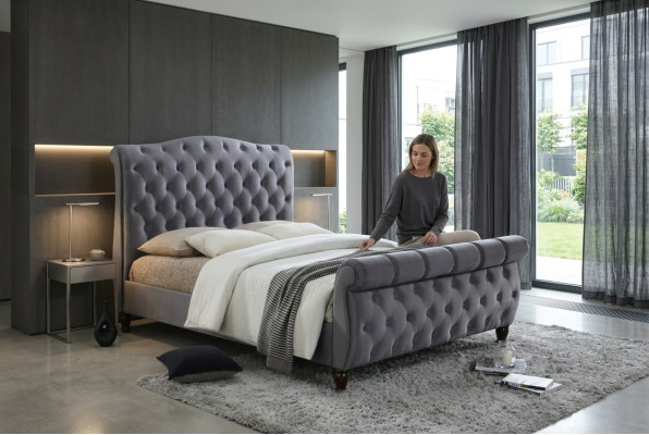 Lits doubles rembourrés en velours classique en textile pour chambre d'hôtel 180x200