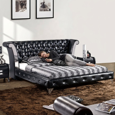 Acier inoxydable Lit Chesterfield en cuir de luxe Double Rembourrage Lits de designer Hôtel