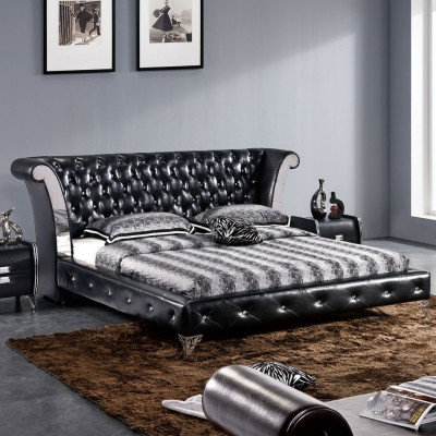 Acier inoxydable Lit Chesterfield en cuir de luxe Double Rembourrage Lits de designer Hôtel
