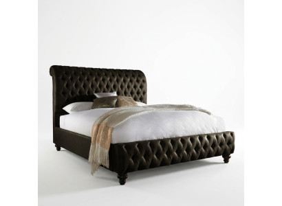 Grand lit double de designer de luxe Chesterfield pour chambre à coucher