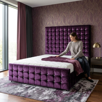 Textile de velours de luxe violet Lits doubles Chesterfield avec des pierres de cristal nouveau