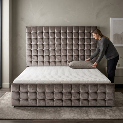 Chambre de luxe Lit Tissu de lit Design Luxe Lits doubles d'hôtel Chesterfield