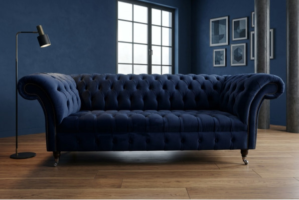Canapé Chesterfield trois places bleu foncé pour le salon moderne de luxe