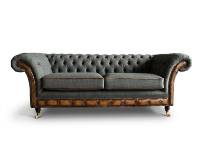 Élégant canapé Chesterfield trois places pour le salon