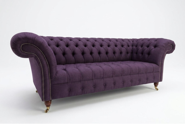 Moderne canapé trois places Chesterfield violet pour le salon