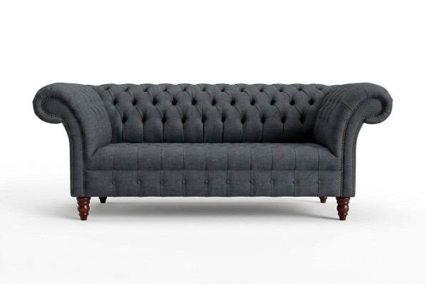 Canapé en textile gris Chesterfield trois places de luxe pour le salon.