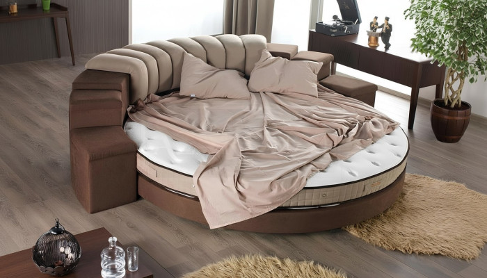 Lit rond design moderne, luxe, rembourrage en tissu de luxe lit rond.