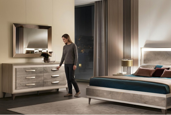 Commode à tiroirs Designer Buffet latéral Buffet bas Étagère de salon de luxe