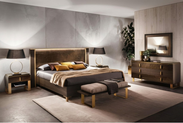 Ensemble de chambre à coucher Lit Tables de chevet Tabouret Lits Design Meubles italiens 4 pièces