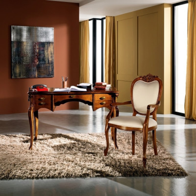 Meubles en bois de luxe italiens classiques, design de bureau de bureau.