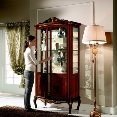 Luxuriöse Designermöbel Italienische Möbel Großes Holz Braune Vitrine Luxus-Vitrine