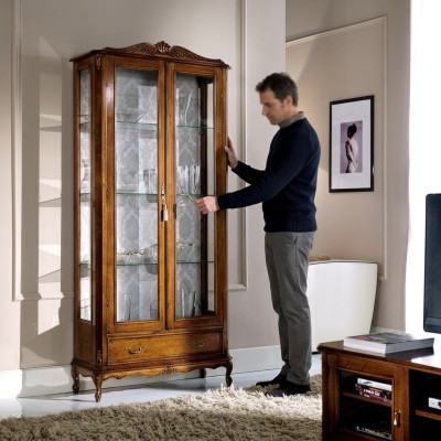 Vitrine de luxe en bois design Marron 2 portes en verre 1 tiroir Mobilier italien