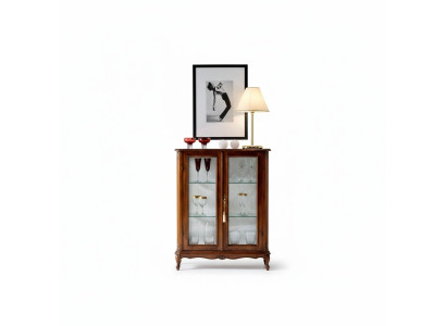 Designer Non Display Case Wood Brown Sideboard Glass Doors Luxury Italian Furniture  Conception d'un buffet latéral en bois marron avec des portes en verre, sans vitrine, mobilier italien de luxe.