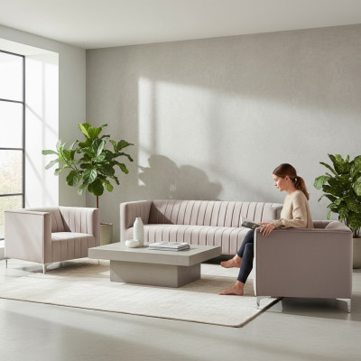 Salon beige Chesterfield, mobilier design moderne en textile, canapés de salon.