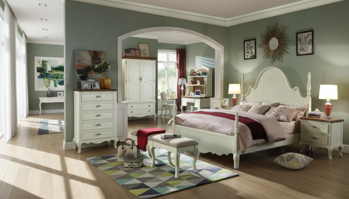 Ensemble de chambre blanc distinctif dans le style classique.