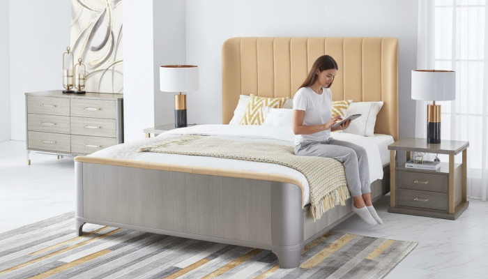 Lit Table de chevet 4 pièces. Ensemble de chambre à coucher Design Moderne Lits de Luxe en Groupe en Cuir