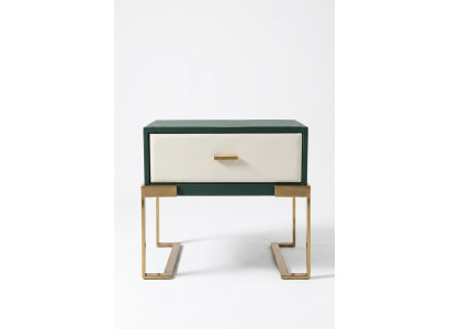 Table de chevet design en métal avec décoration brillante pour la chambre à coucher.