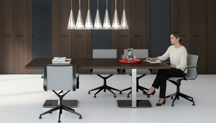 Bureau d'ordinateur portable Table de réunion Mobilier de bureau Table de conférence Table Mobilier nouveau