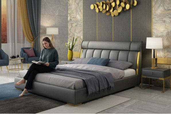 Chambre moderne en cuir gris avec inserts en acier inoxydable doré