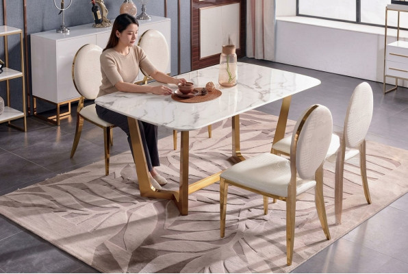 Table à manger Moderne Table Salle à manger Ensemble 4x Chaise Set 5 pcs. ensemble