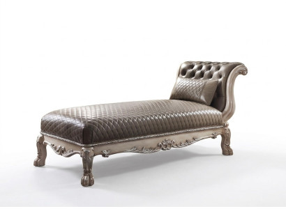Chaise longue en cuir classique de luxe Chesterfield inclinable.