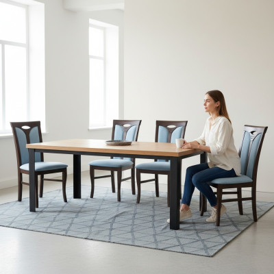 Ensemble de table et de chaises en bois pour siège rembourré Ess, neuf, ensemble de 4 chaises assorties.