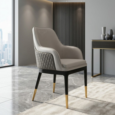 Chaise luxueuse en bois gris de style moderne pour votre salle à manger.