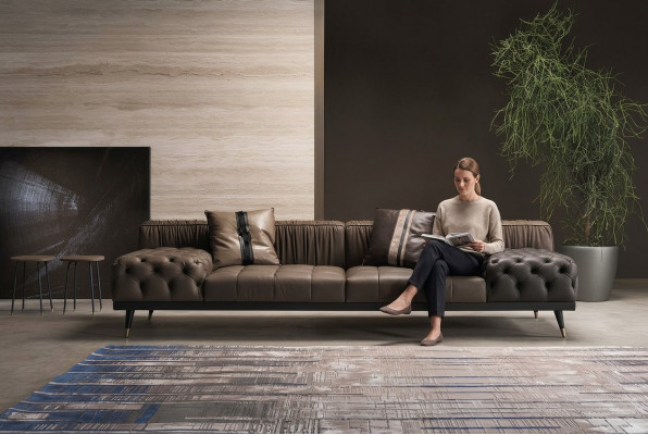 Sofa du salon Canapé Rembourrage neuf Canapés quatre places neufs Canapé design quatre places