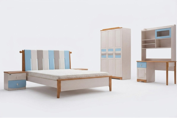Véritable ensemble de meubles en bois comprenant un lit, un bureau et une armoire - 5 pièces. Ensemble complet pour chambre en bois.